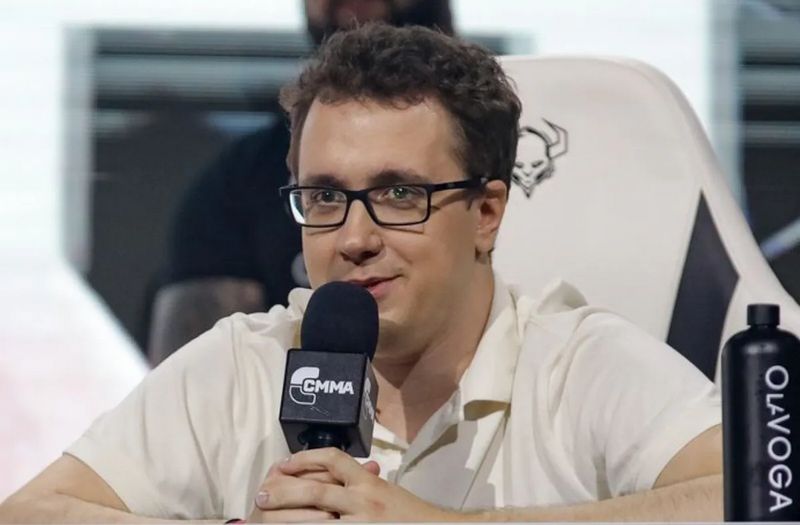 That is Dominik ' Mokry Suchar' Stokłosa?